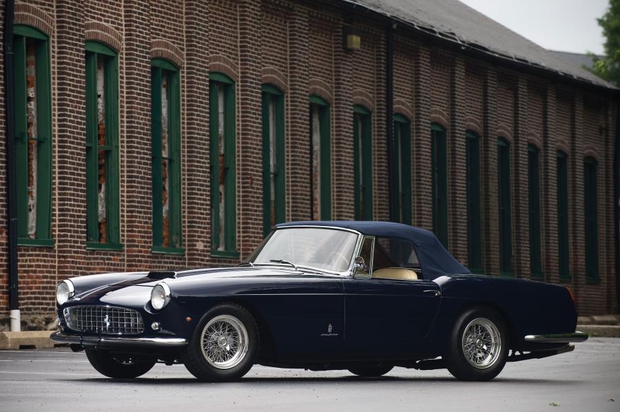  Ferrari 250 GT Cabriolet (Series II) 1962 года  (фото 4 из 11)